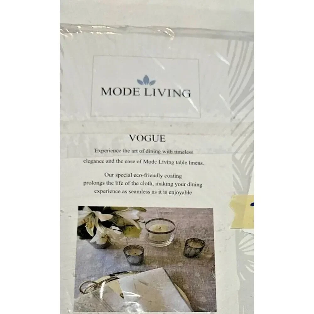 Mode Living Vogue Round Tablecloth 70